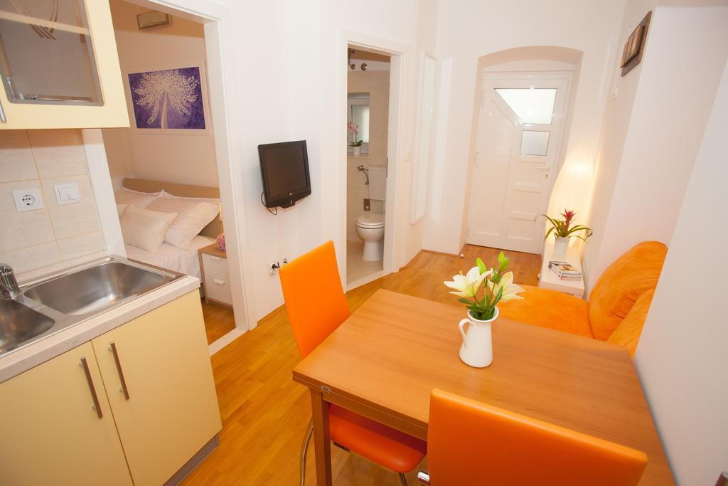 Summer Lounge Apartments Сплит Экстерьер фото